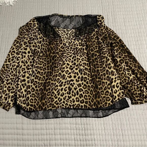 Zara | basic collection blouse - Picture 2 of 4